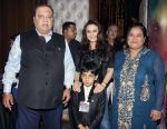 Preity Zinta, Dharmendra at Producer Kishor & Pooja Dingra